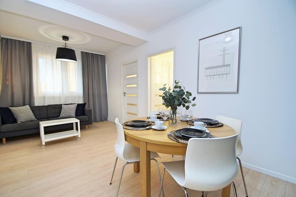 Apartament Korfantego Citycentre Z Widokiem Na Spodek Katowice Eksteriør billede